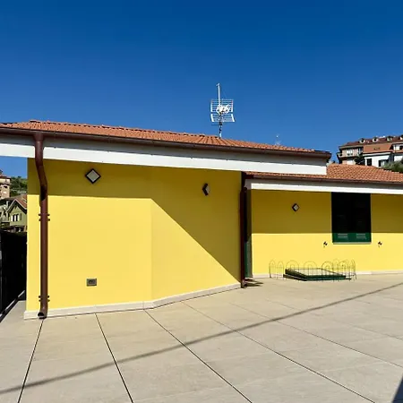 Host4u - Nuovo Con Ingresso Indipendente E Parcheggio Privato - Catocce Apartamento