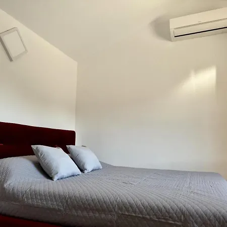 Host4u - Nuovo Con Ingresso Indipendente E Parcheggio Privato - Catocce