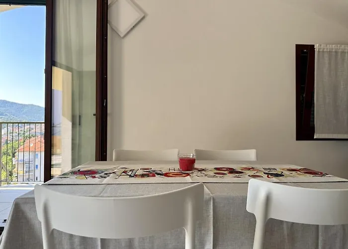 Host4u - Nuovo Con Ingresso Indipendente E Parcheggio Privato - Catocce Imperia