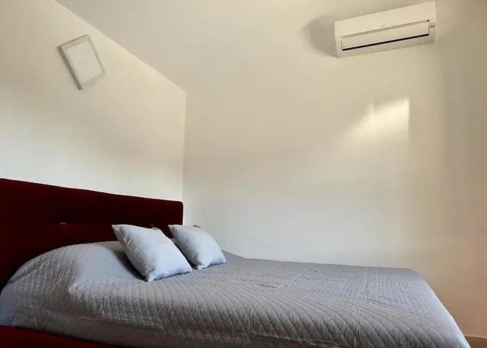 Host4u - Nuovo Con Ingresso Indipendente E Parcheggio Privato - Catocce