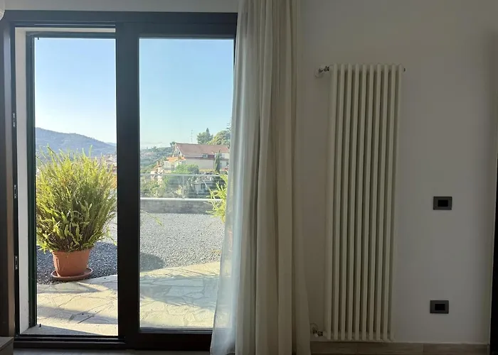 Host4u - Nuovo Con Ingresso Indipendente E Parcheggio Privato - Catocce Imperia